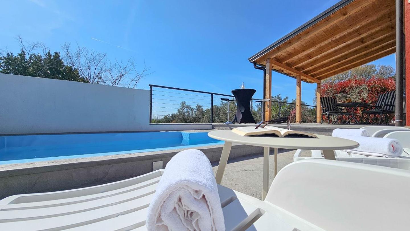Vila Casa Lutoma Kmeti Exteriér fotografie